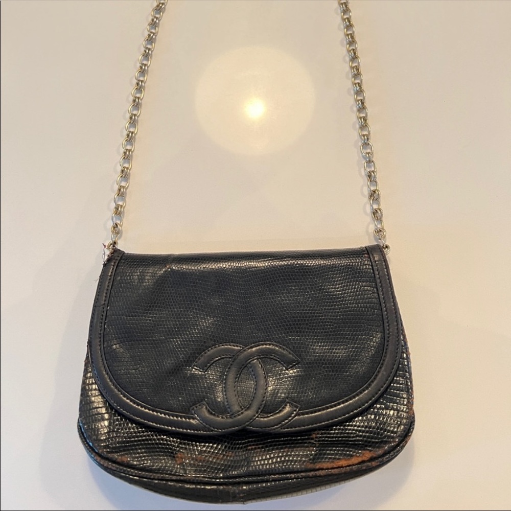 Chanel vintage lizard